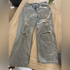 Womens high waisted straight jeans.. size 8
